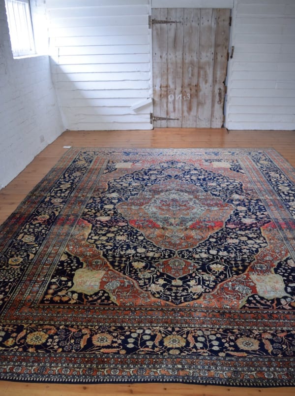 Mohtashem Kashan carpet, Persia 391 x 304cm circa 1890