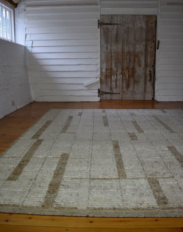 Abstract carpet 300 x 250cm approximately contemporary