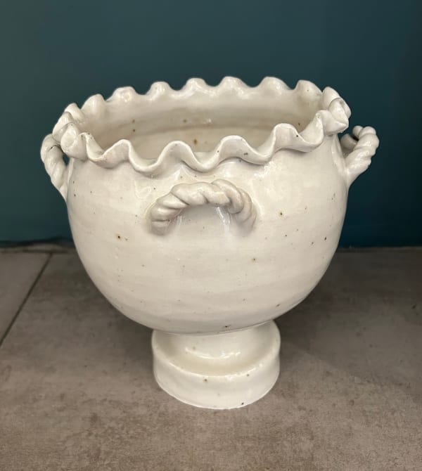 Kate Trelawny, Scalloped Edged Urn
