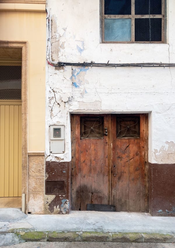 Barry Snidow, HOUSE DETAIL WITH PRIMARY COLORS, CHELVA
