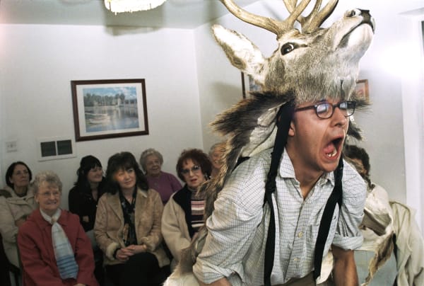 Marcus Coates, Journey to the Lower World, 2004