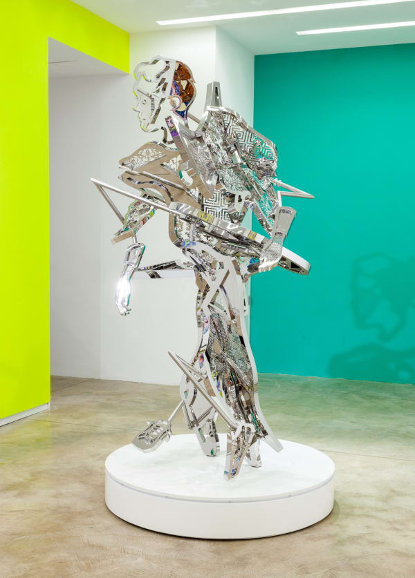 Tomokazu Matsuyama b. 1976Runner, 2021 Stainless steel 96 x 36 x 36 in 243.8 x 91.4 x 91.4 cm Editions of 3 + 1 AP