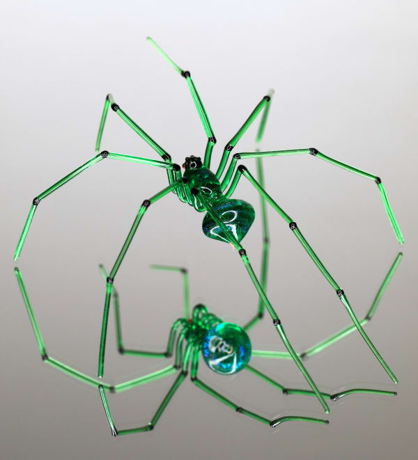 Elijah Schwartz Green Spider Dichro, 2020 4 x 4 x 4 inches