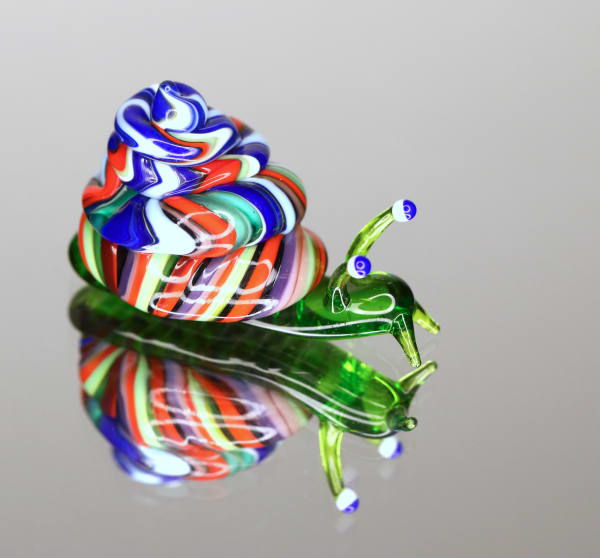Elijah Schwartz Juicy Mixed Green Snail, 2020 1 x 1 x 1 inches