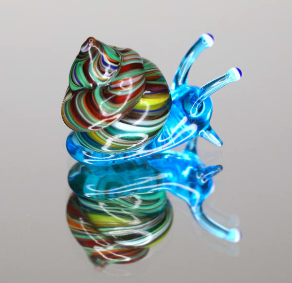 Elijah Schwartz Red Green Aqua Snail, 2020 1 x 1 x 1 inches