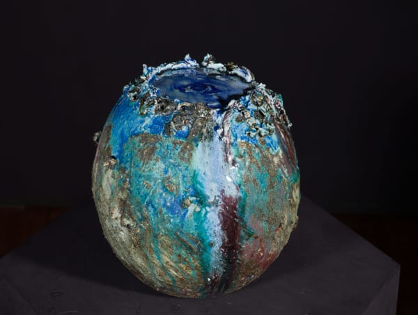 Lotte Glob Boulder Eye i, 2020 ceramic 27cm high x 25cm x 25cm