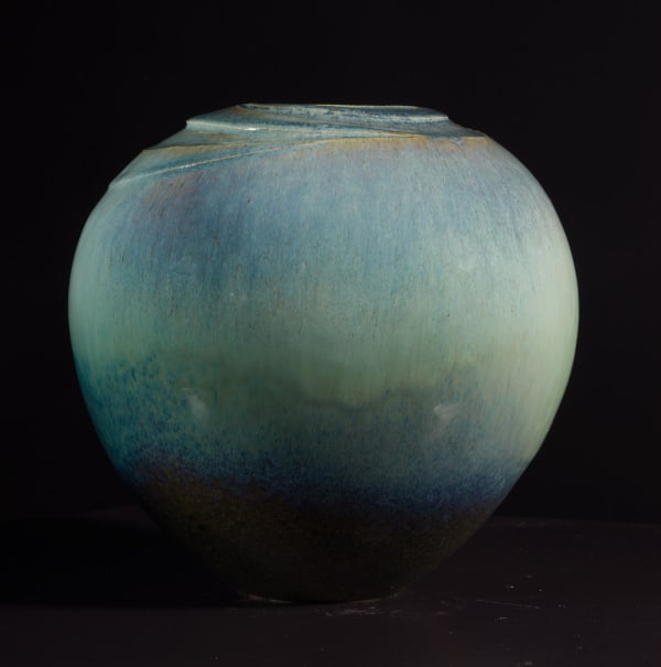 Allison Weightman Crop Circles iii, 2021 ceramic 20cm (h) x 21cm x 21cm