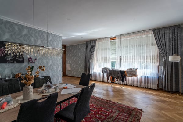 Gregor Schneider, ESSZIMMER HAUS ALHMAM ALDAAS, 2025