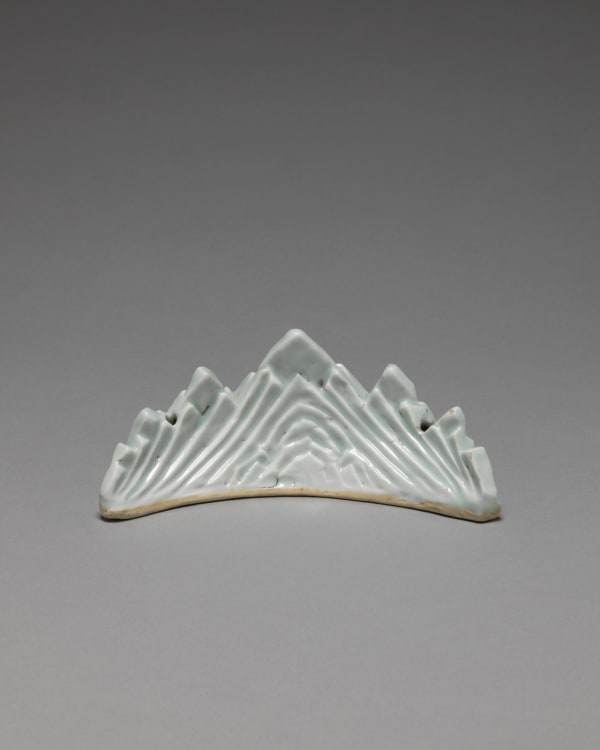 Unknown, Joseon Dynasty (1392–1897), Dual Functioning Brush Rest and Water Dropper, 19th century