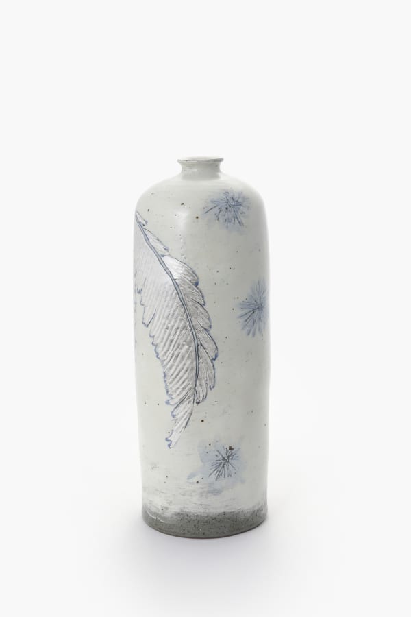 Huh Sang-Wook, Leaf Bottle, 2024