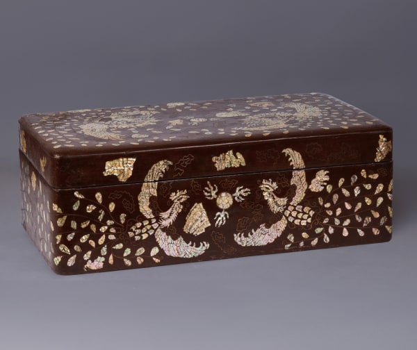 Unknown, Joseon Dynasty (1392–1897), Lacquer Clothing Box Inlaid with Mother-of-Pearl, 19th century