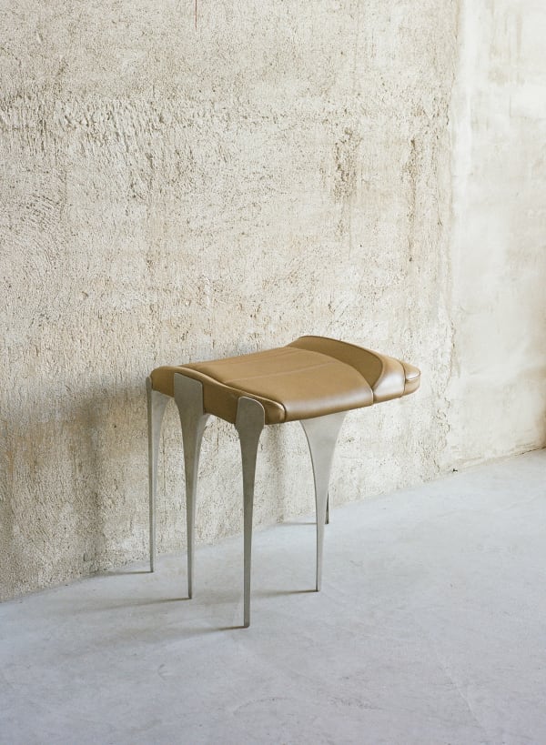 996 Stool
