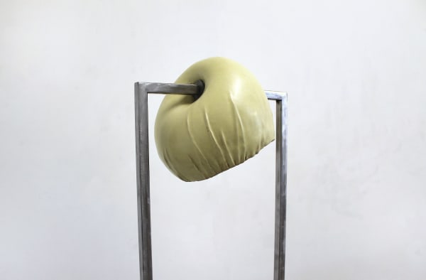 Alexandra Searle, The Way We Don’t Touch, 2024