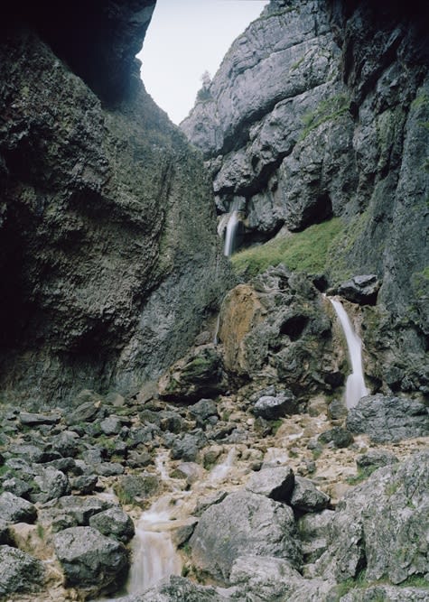 Alison Stolwood, Gordale Scar, 2015