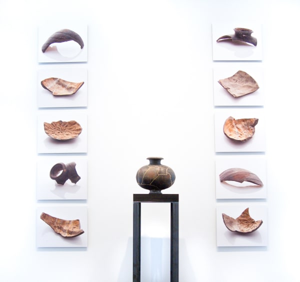 Bouke de Vries, Cocoon jar and fragments, 2017