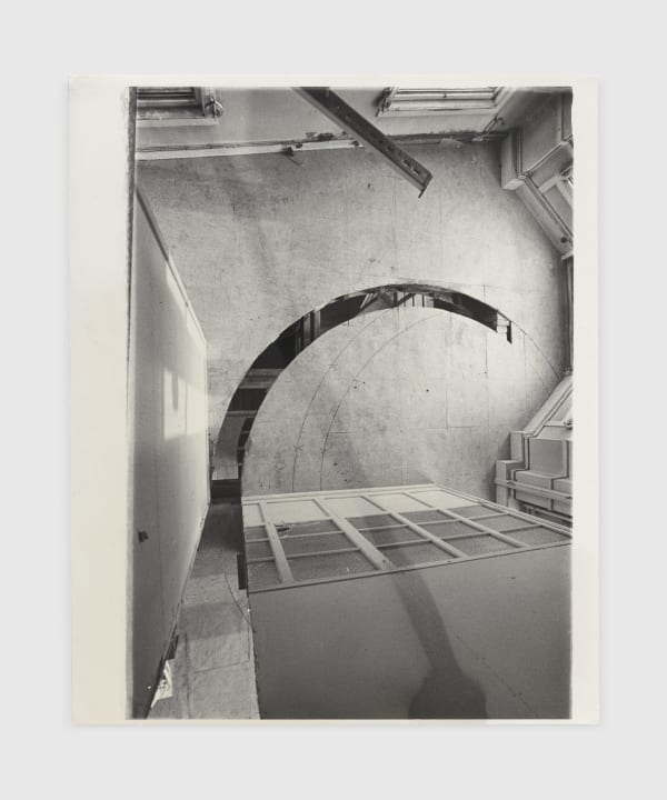 Gordon Matta-Clark, Office Baroque, 1977