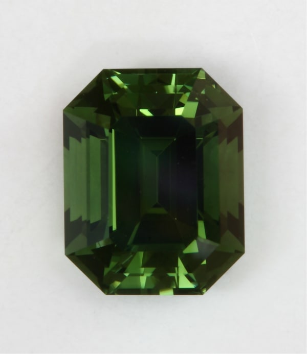 Green Emerald Cut 2.75 ct