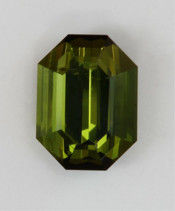 olive green Emerald Cut 1.73 ct
