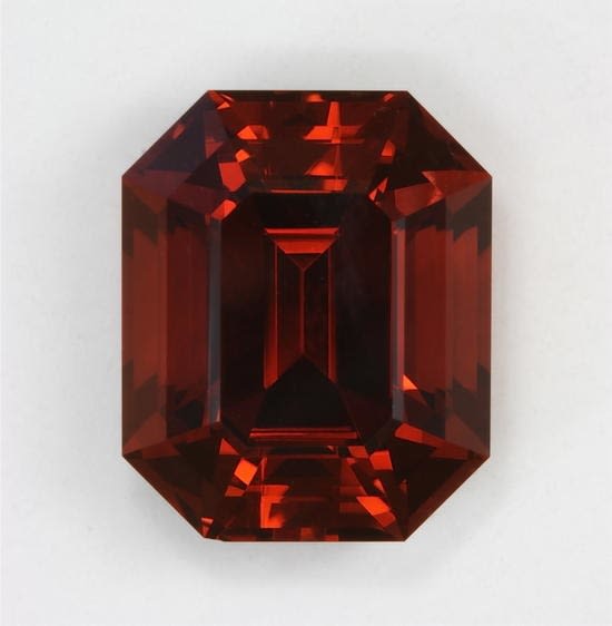 gold orange Emerald Cut 5.15 ct