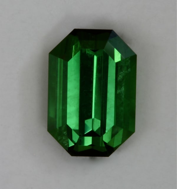 Green Emerald Cut 1.00 ct