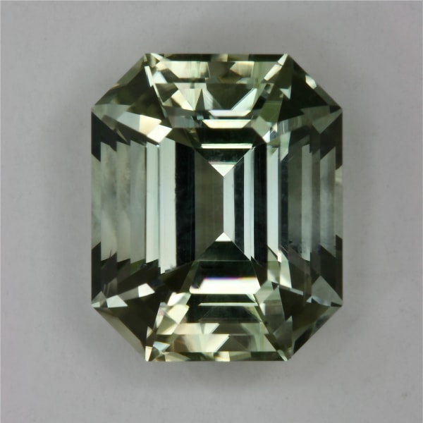 Green Emerald Cut 5.46 ct