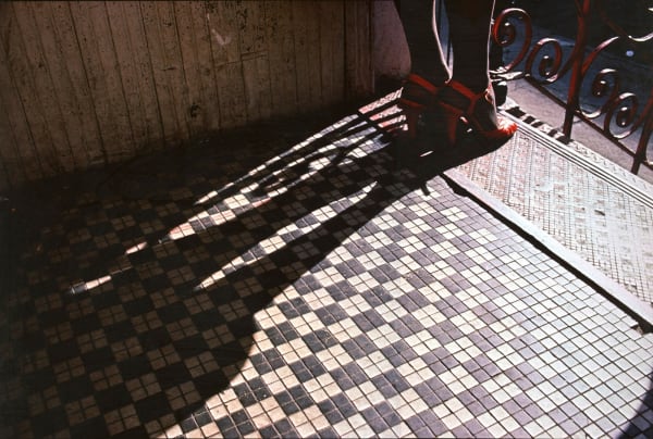 Arlene Gottfried Red Shoes Cibachrome, tirage d'époque réalisé par David Gray Dim. papier: 28 x 35,5 cm