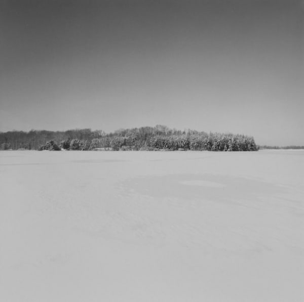 Steven Rifkin Untitled, Lake Lemon, IN Tirage gélatino-argentique 17,8 x 17,8 cm Dim. papier: 20,3 x 25 cm