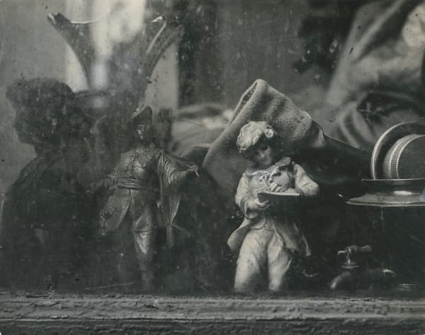 Leon Levinstein, Untitled (Antique store window N.Y.), 1952