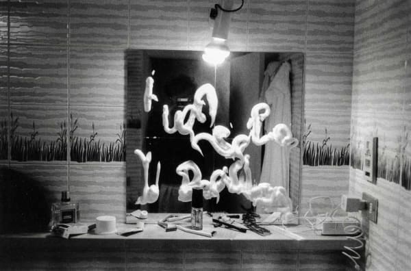Hervé Guibert Il est parti en laissant un message incompréhensible Tirage gélatino-argentique d'époque 22,5 x 14,7 cm Dim. papier: 30,5 x 22,9 cm