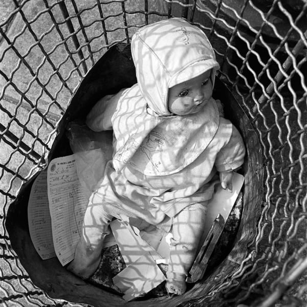 Vivian Maier New York, NY Tirage gélatino-argentique, posthume 30 x 30 cm Dim. papier: 40 x 50 cm