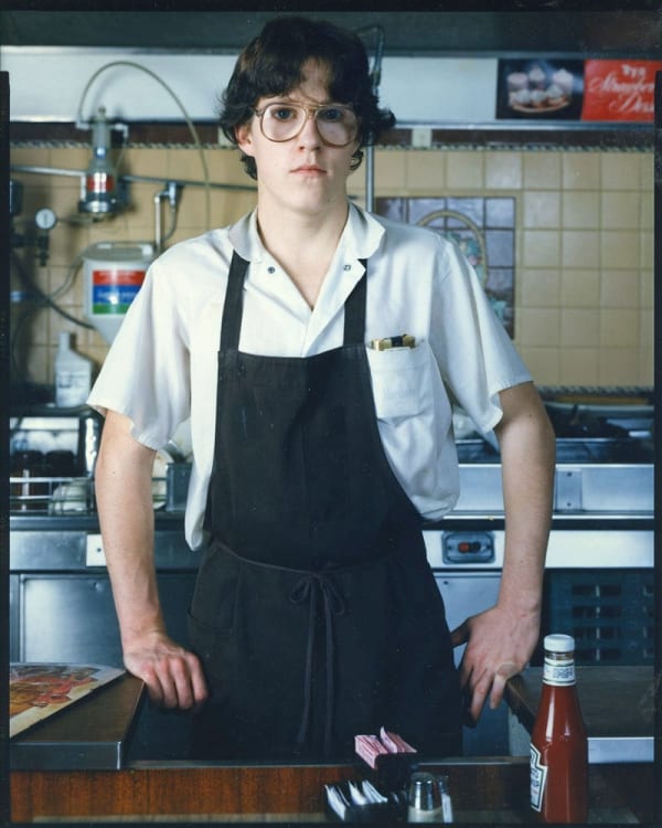 Bruce Wrighton Dishwasher at Woolworths, Binghamton, NY Tirage C-print d'époque 20 x 25 cm Dim. papier: 20 x 25 cm
