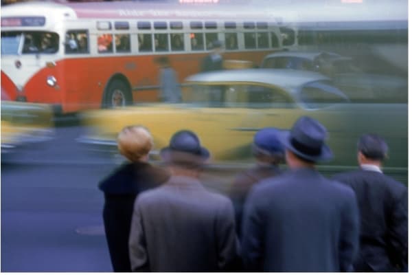 Ernst Haas Untitled, New York Tirage chromogène posthume 30,5 x 45,7 cm Dim. papier: 41 x 51 cm