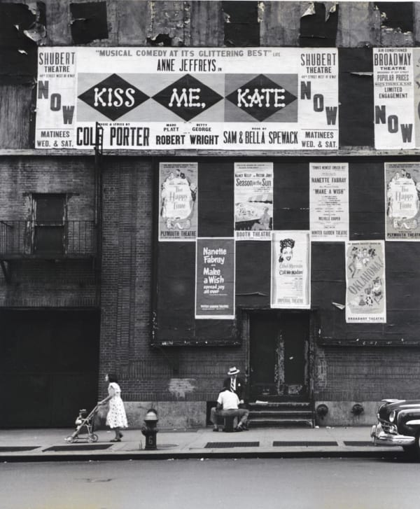 Marvin E. Newman, Streetscene with "Kiss Me Kate" Advertisement, New York City, 1950