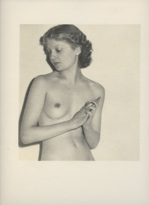 Laure Albin Guillot, Étude de la déesse Cypris, 1944-1945