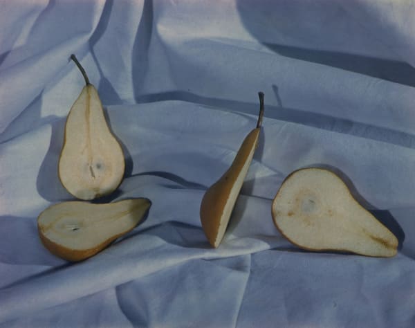 Erwin Blumenfeld, Sans titre (poires), c.1950