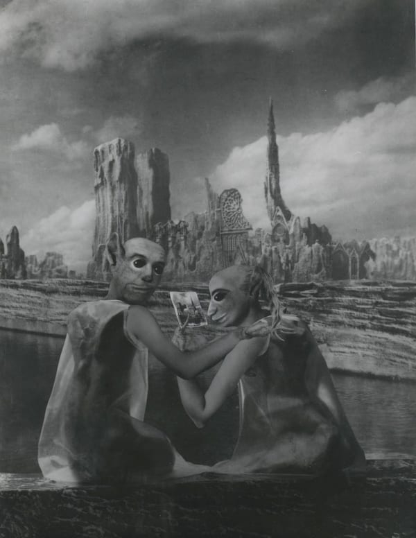 Marc Foucault, En 2957, après les mutations causées par radio-activité, 1957