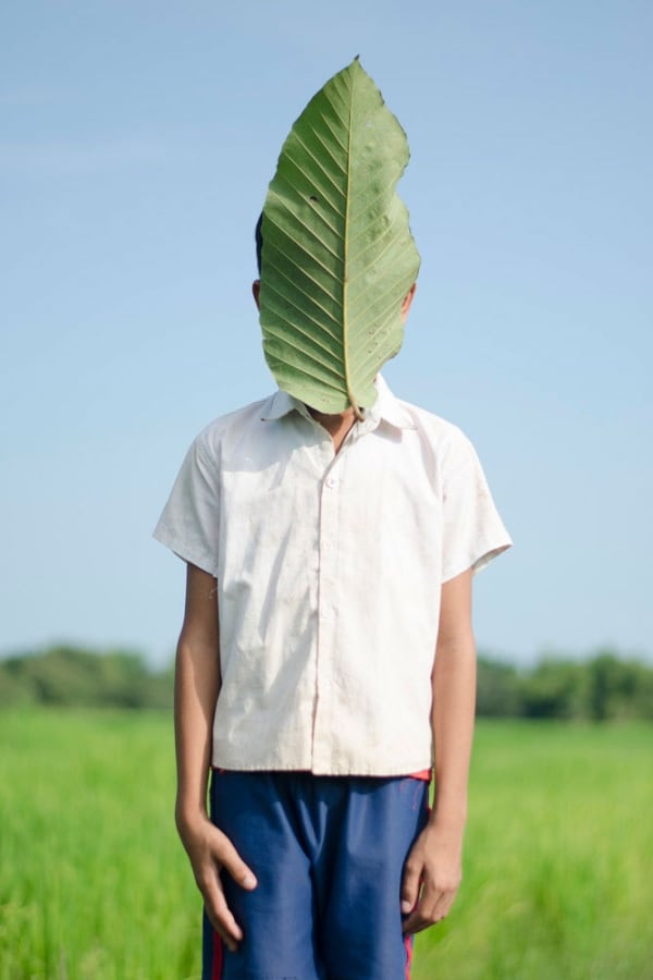 Sophal Neak Leaf #15 Tirage C-Print 67 x 100 cm Dim. papier: 67 x 100 cm
