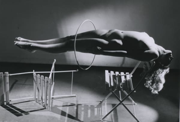 Lucien Lorelle, Femme en lévitation, 1947