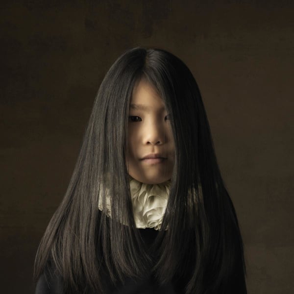 Girl with White Collar II