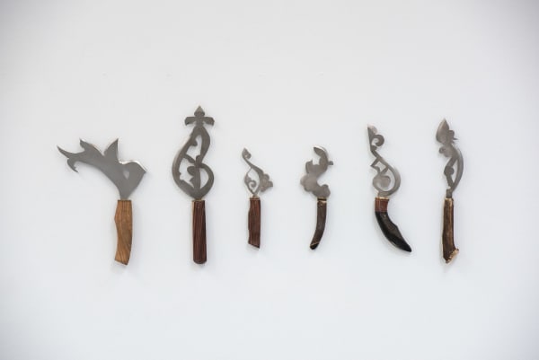 Zoulikha Bouabdellah, Les Couteaux I & II, 2013-2014