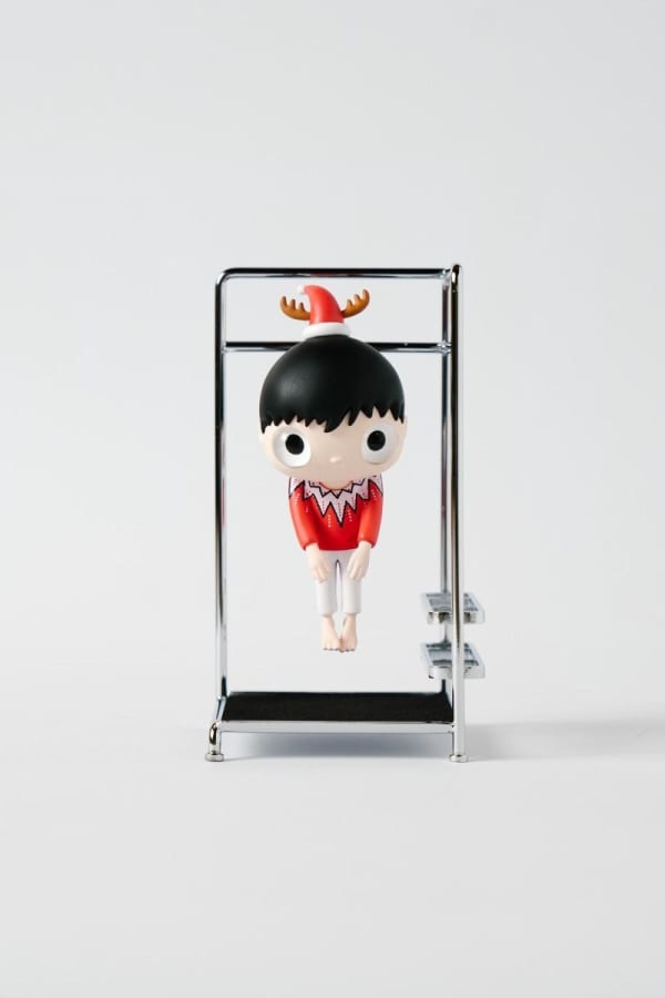 Javier Calleja, Little Maurizio Figurine - X'mas Edition (Red Santa Claus), 2020