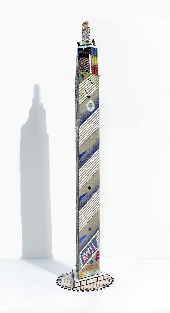 Bodys Isek Kingelez Sans titre. (AWII) Carton, papier, plastique 52 x 11 x 11 cm 20.4 x 4.3 x 4.3 inches