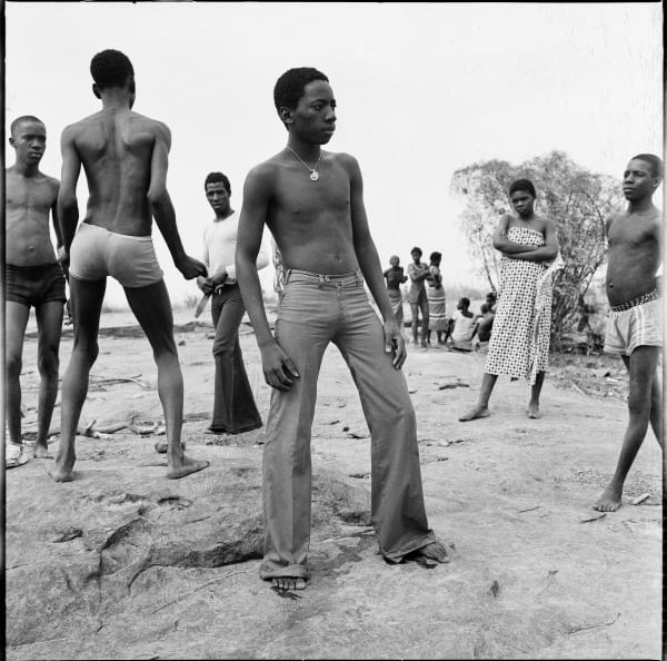 Malick Sidibé, A la baignade au fleuve Niger, 1973