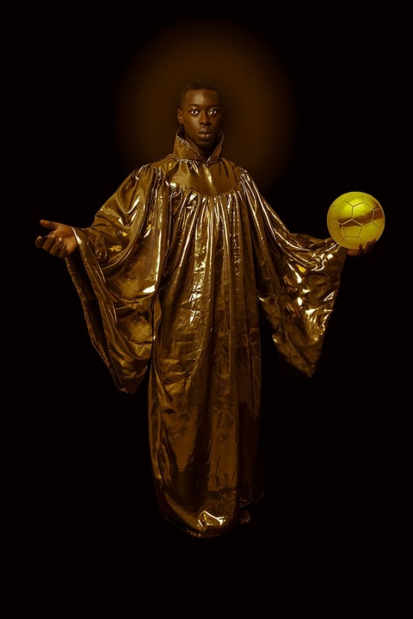 Omar Victor Diop St Bénédicte de Palerme Impression jet d'encre pigmentaire sur papier Harman By Hahnemuhle 120 x 80 cm 47 1/4 x 31 1/2 inches