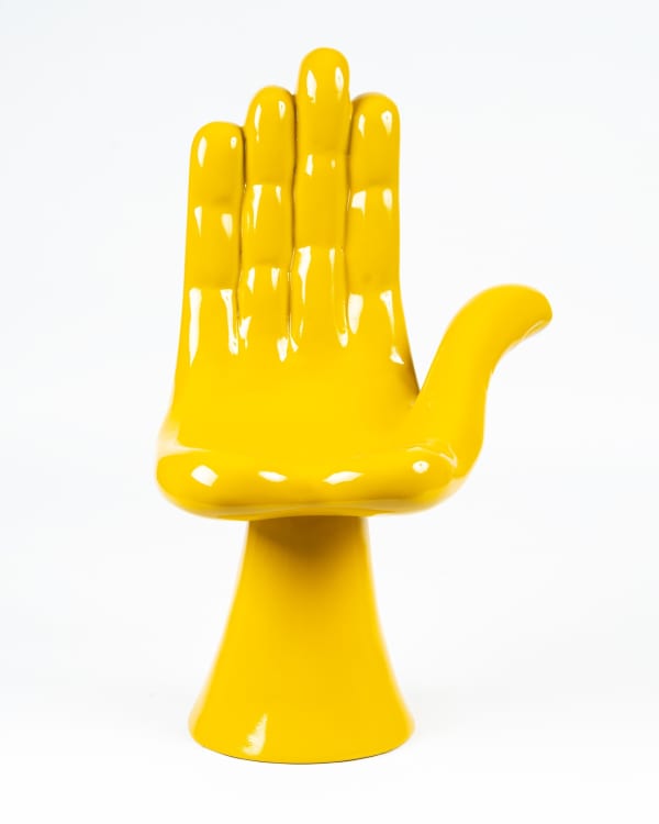 Pedro Friedeberg, "Mano Resina AMARILLA", 2021