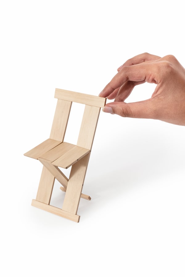 Miniaturas Baraúna, Miniatura Cadeira Frei Egídio 1:6