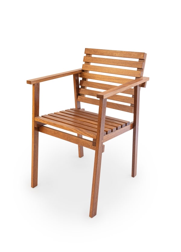 Marcelo Ferraz Cadeira Shibui ripada, 2006 L 42 x A 76 x P 49 cm Assento: 48 cm