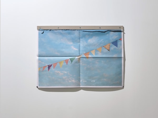 Laurent Pernot L’INSTANT D’UNE VIE, 2022 50 Photographies printed on newspaper 48 x 68 cm Edition of 5 + 2 AP