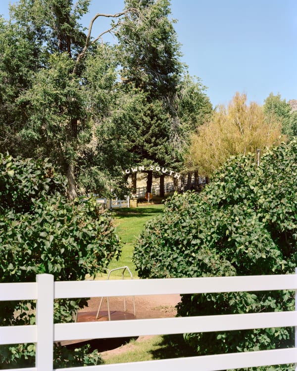 Thomas Block Humery Down South, 2019 C-print 125 x 100 cm Edition of 3 plus 2 artist's proofs