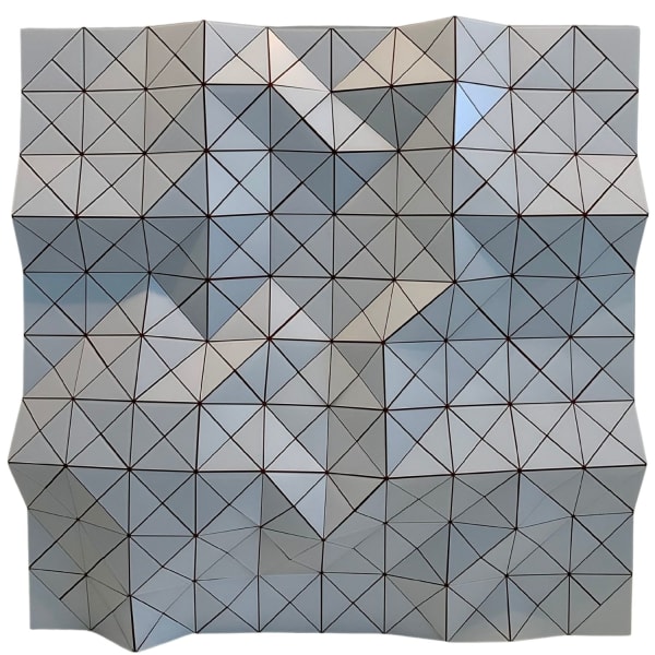 Sandra Szkolnik, Pliegues Minimalistas Blanco & Terracota, 2023
